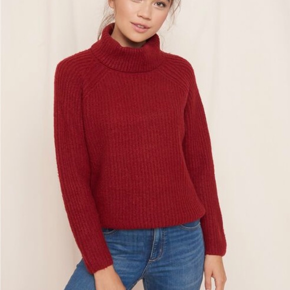 ⭐️ $25 for 2 ⭐️ Garage Women's Turtleneck Sweater in Red - Picture 4 of 4